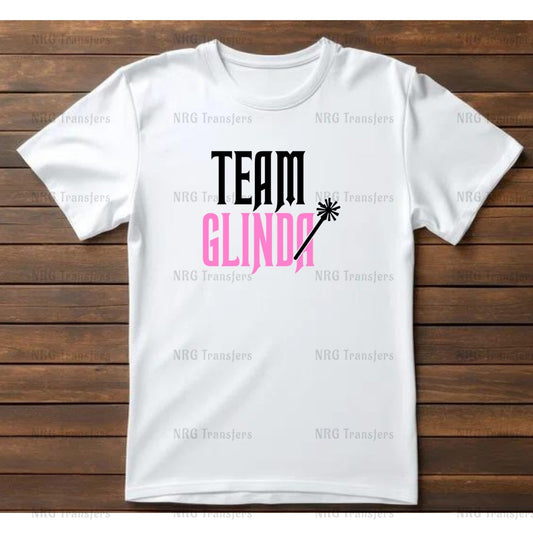 a white t - shirt with the words team glindd on it